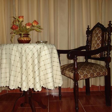 Hotel Suite Plaza Trujillo Eksteriør bilde