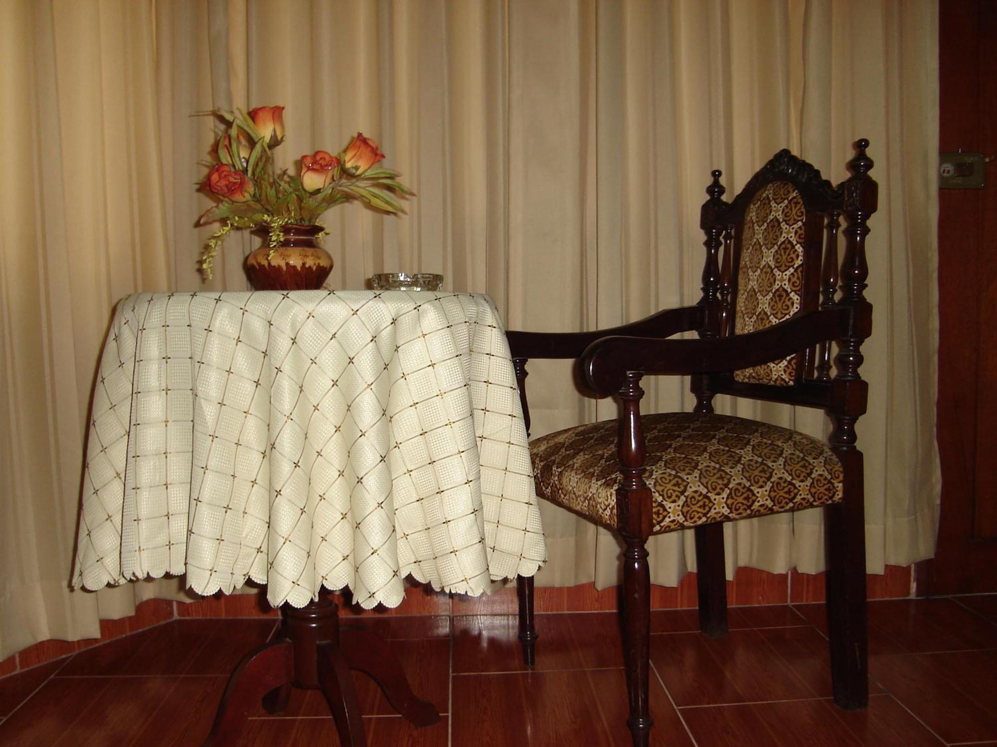Hotel Suite Plaza Trujillo Eksteriør bilde