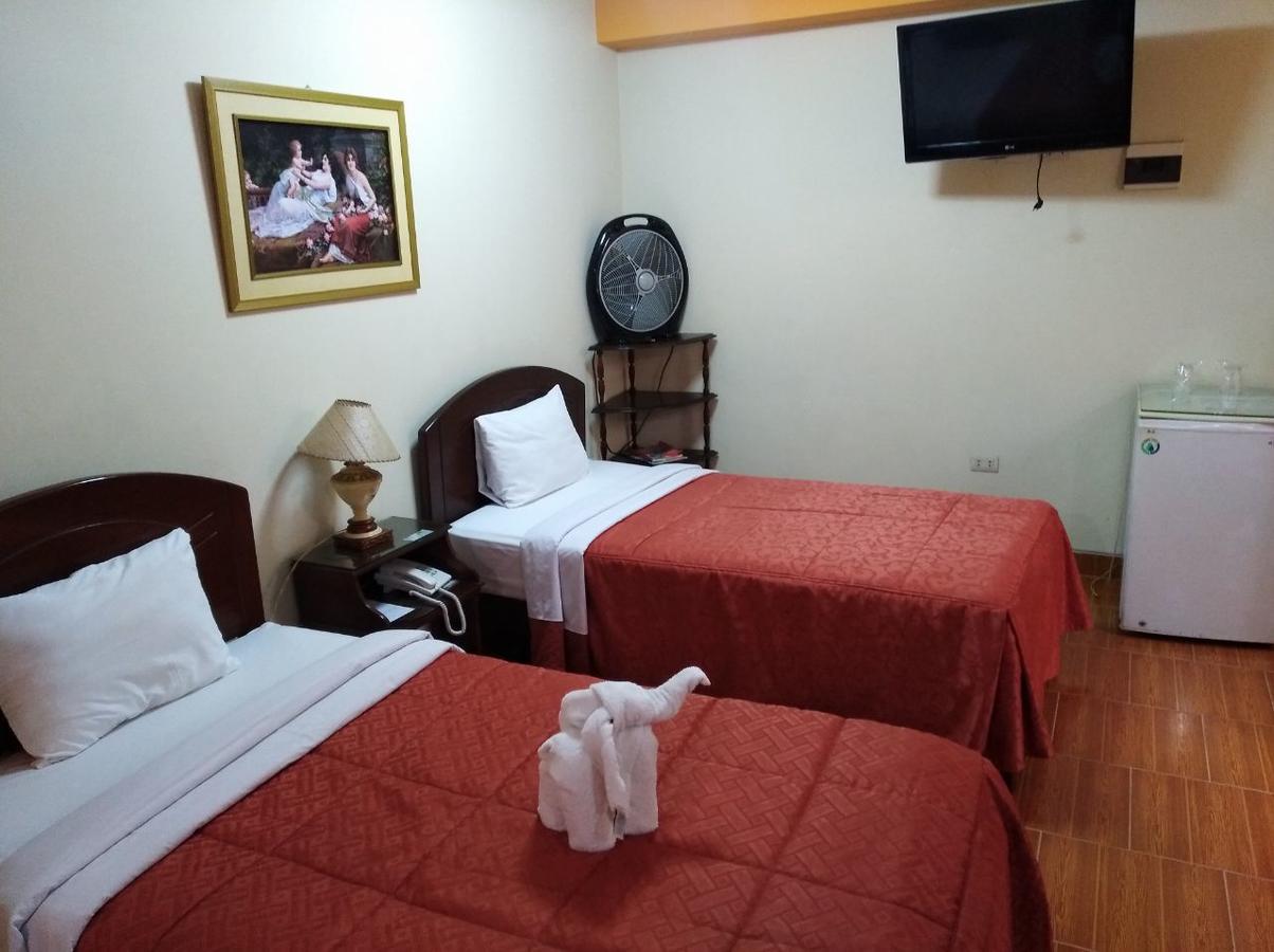 Hotel Suite Plaza Trujillo Eksteriør bilde